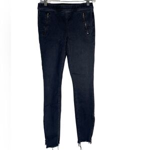 MOTHER Denim Quickie Looker Ankle Fray Jeans $210 Black Devil In The Making 27